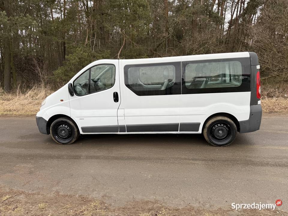Opel Vivaro A 20 Dci Lift Long 9 Osobowy Renault Vivaro Kłobuck