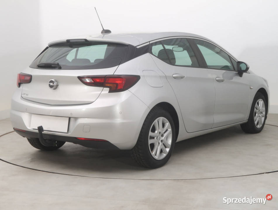 Opel Astra 14 T klimatyzacja Astra Bielany Wrocławskie