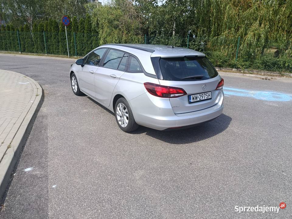 Opel Astra Salon Polska Fv 23 kupiony w polskim salonie mazowieckie Warszawa sprzedam