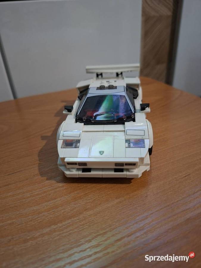 LEGO Speed Champions 76908 Warszawa