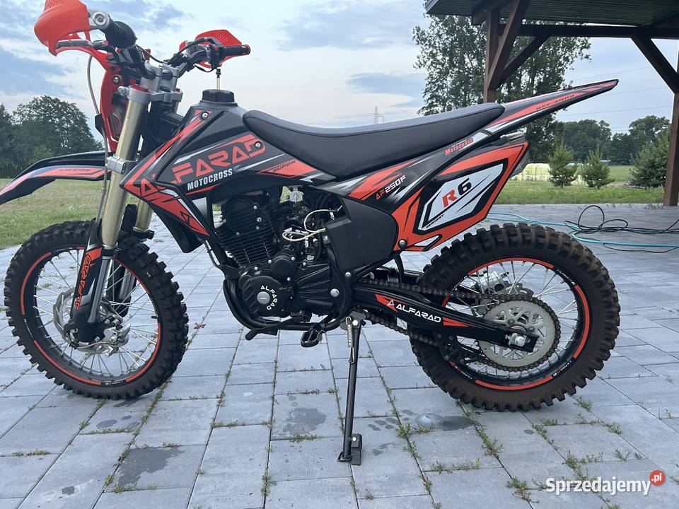 Alfard r6 250cc