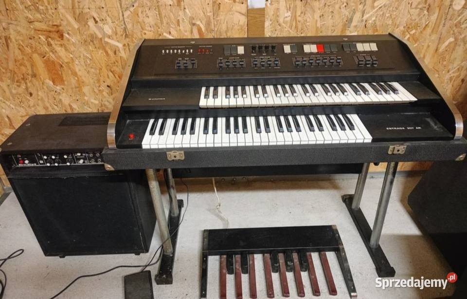 Organy UNITRA wzmacniacz gitarowy Świerczów