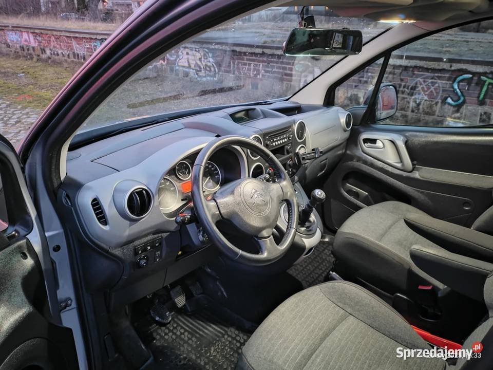 Sprzedam citroen berlingo XTR 2015r Krobia