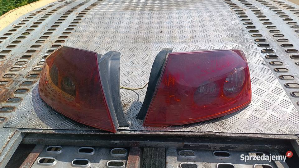 Lampa prawa lewa tył tylna sedan Europa peugeot Radłów