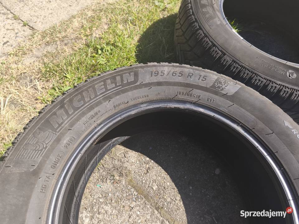 4 zimowe opony Michelin 19565 R15 używane DOT Samochodowe śląskie Jaworzno