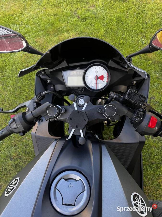 Yamaha yzf r125 2013