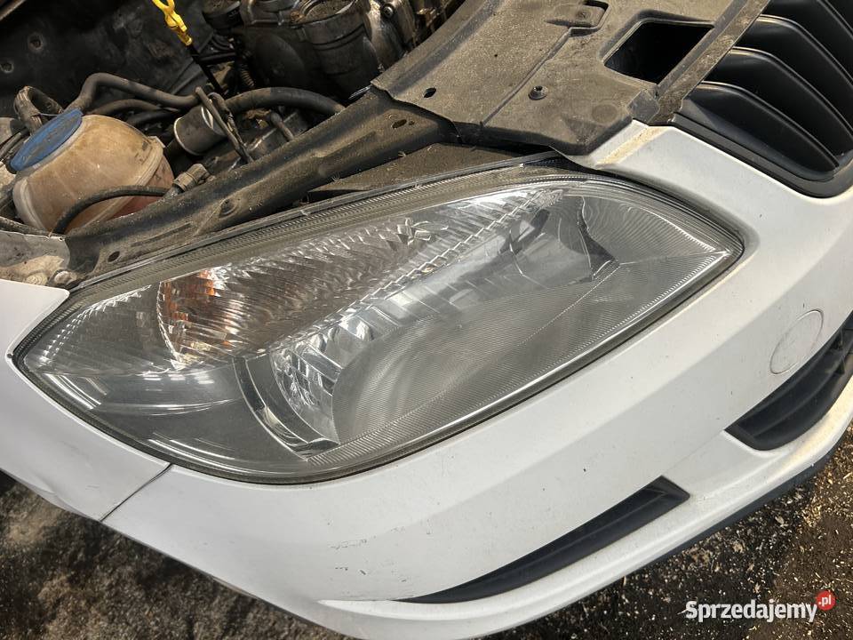 Lampa lampy przednie lewa prawa Skoda Fabia II osobowe Lampy przednie Bodzentyn