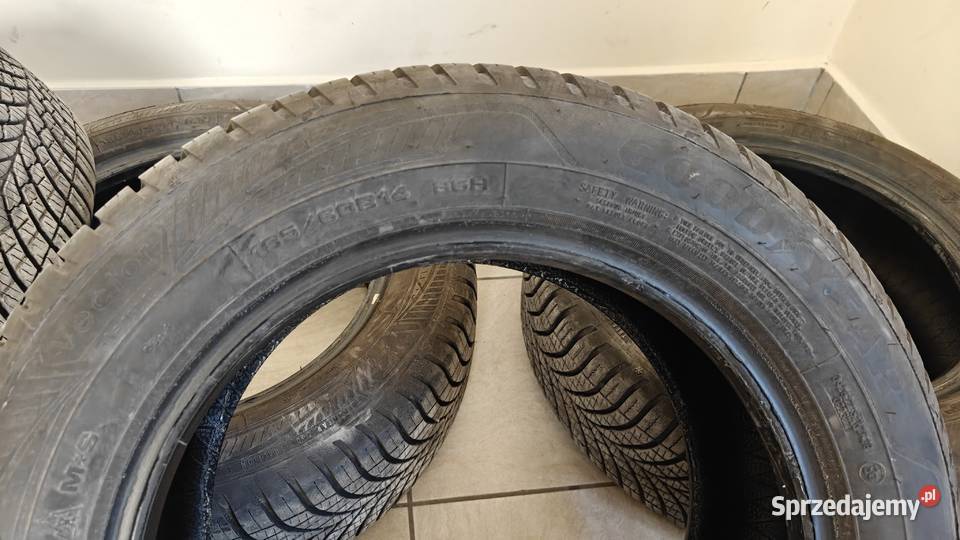 Opony wielosezonowe Goodyear Vector 4Seasons Ełk