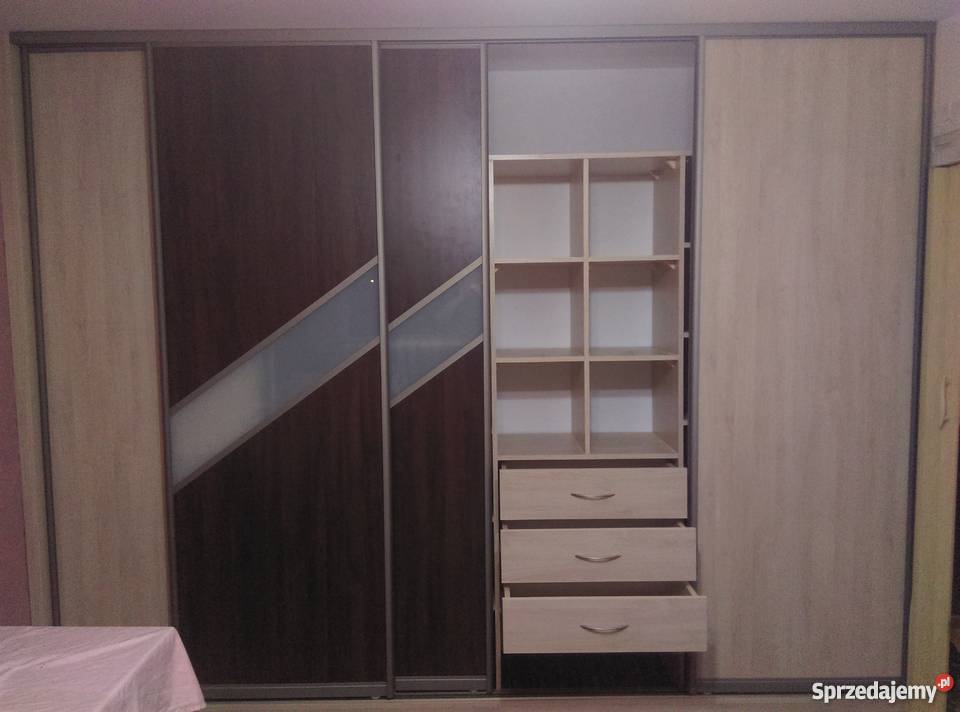 Meble na wymiar Dąbrowa Górnicza pomiar i wycena Dąbrowa Górnicza