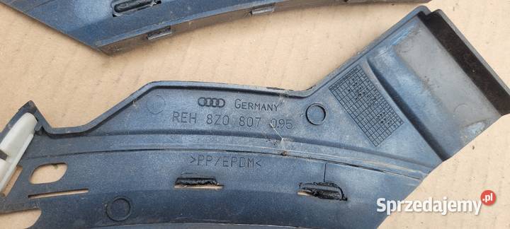 Audi A2 PRAWY LEWY ŚLIZG ZDERZAKA PRZÓD osobowe Pozostałe śląskie Ruda Śląska
