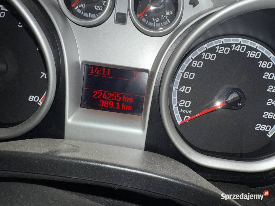 Do sprzedania moje prywatne auto Ford Fokus mk2 Bogatynia sprzedam
