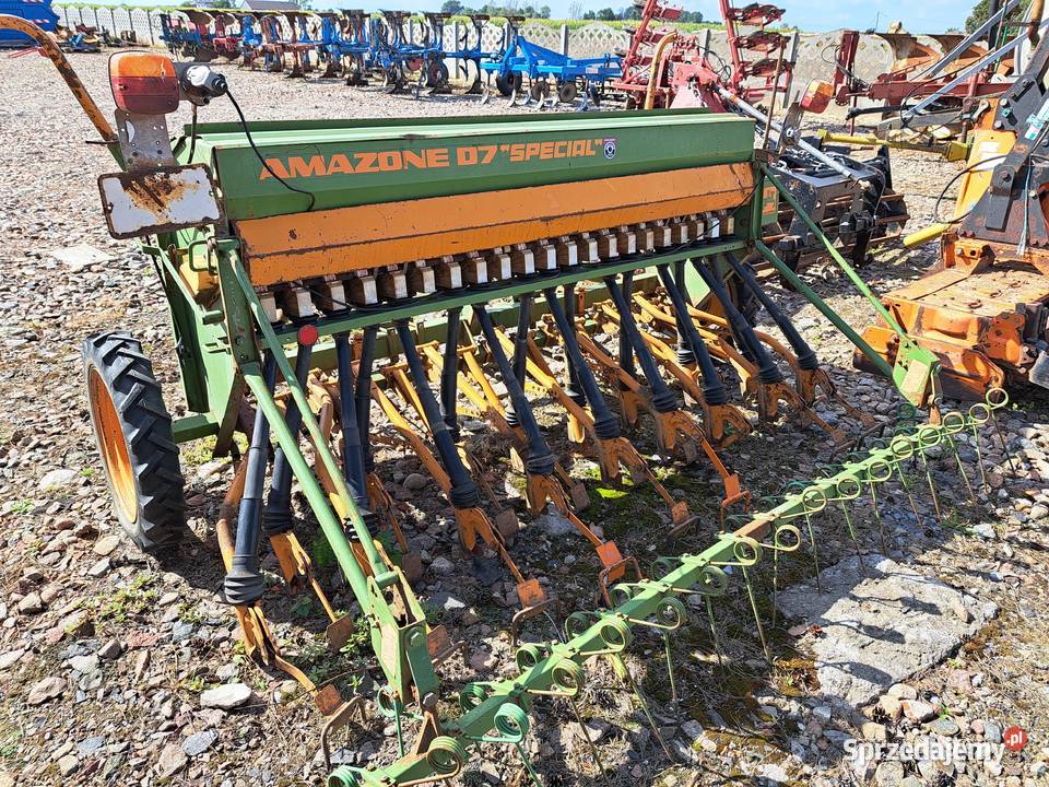 Siewnik AMAZONE D7 SPECJAL Ścieżki z Niemiec nieuszkodzony Kłodawa sprzedam