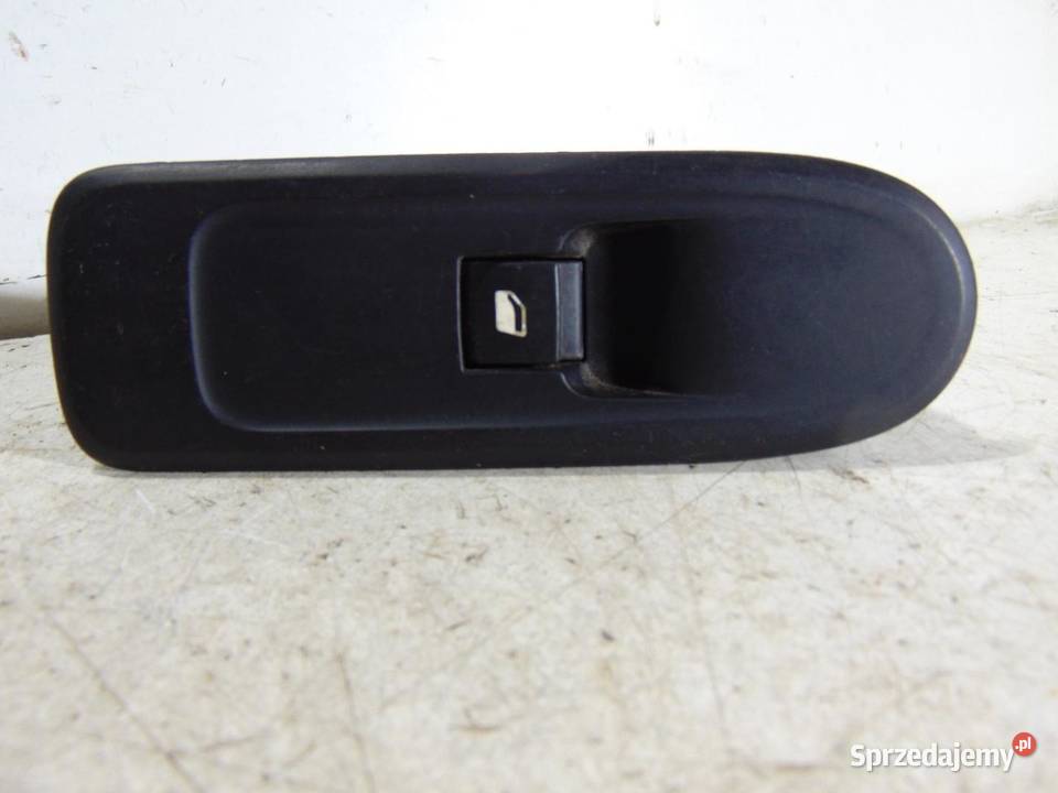 PANEL PRZYCISK SZYBY PRAWY PRZÓD 4 PIN CITROEN