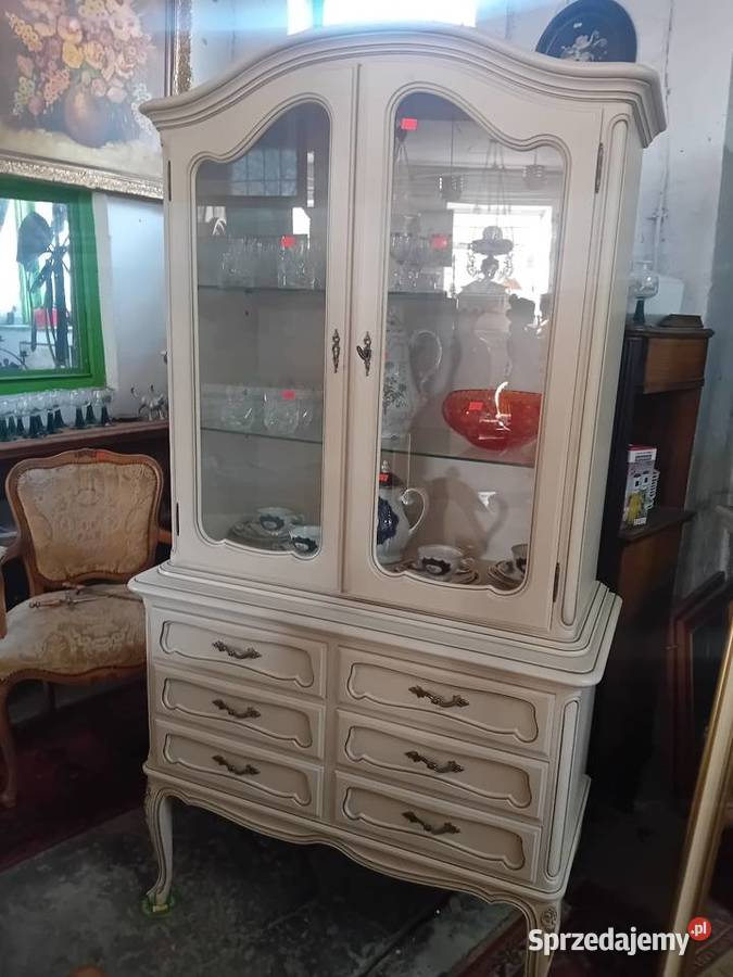 Witryna serwantka ludwikowska