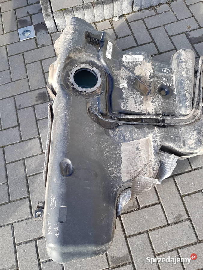 SKODA RAPID 12 TSI ZBIORNIK PALIWA WLEW osobowe Turkowice sprzedam