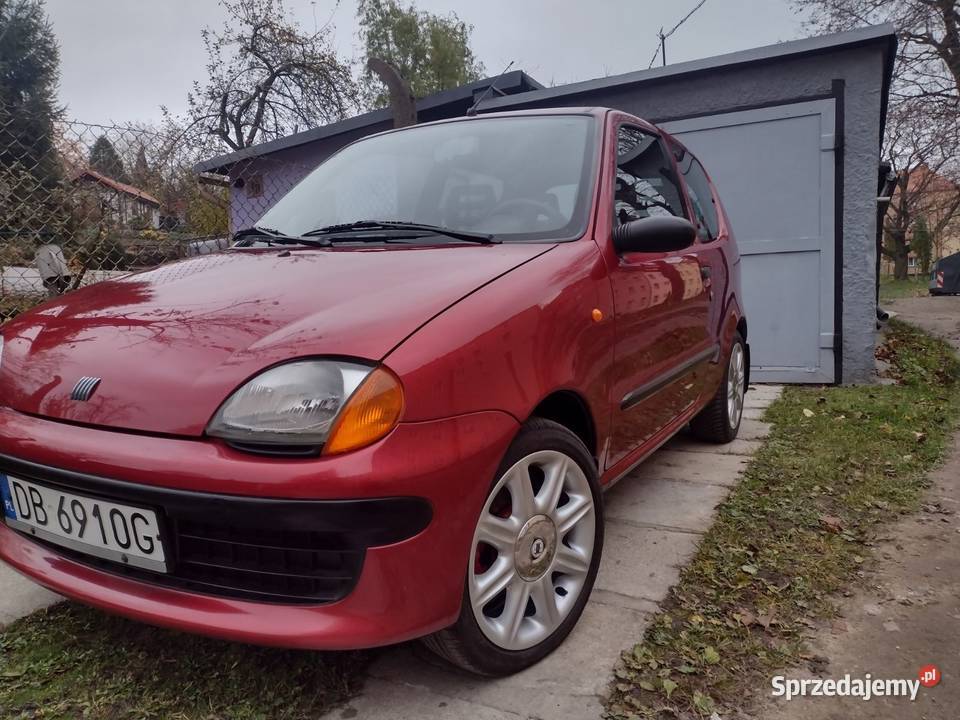 Fiat Seicento 09 2000 r faktura zakupu 899cm3 Wałbrzych