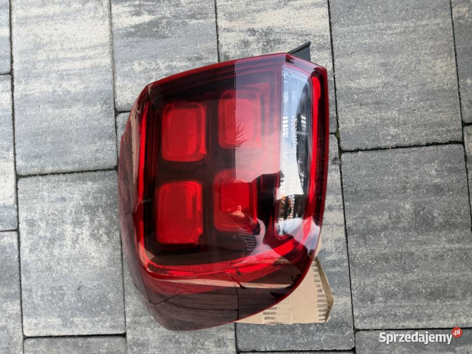 Lampa tył Dacia sandero lift 20152021 Łosice