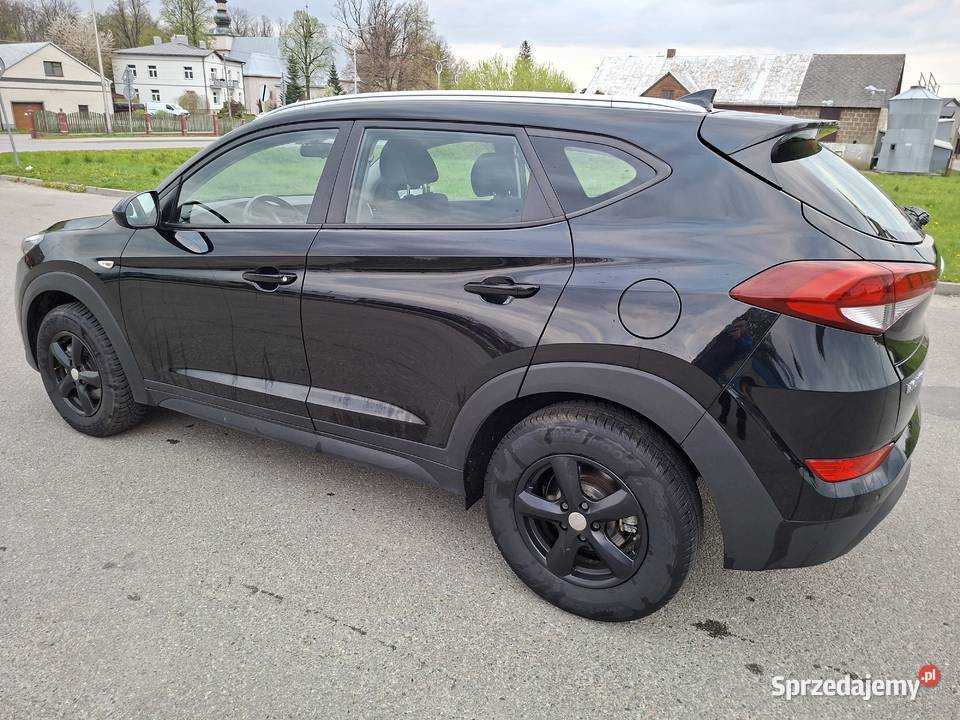 Hyundai Tucson III 2015R Diesel 17 CRDi 115 Z 1700cm3 Iwonicz