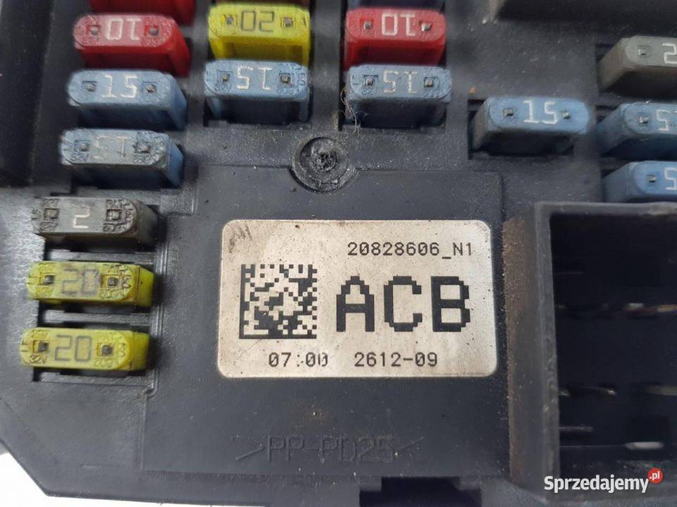 MODUŁ BEZPIECZNIKÓ 20828606N1 CADILLAC ESCALADE kujawsko-pomorskie Lipno sprzedam