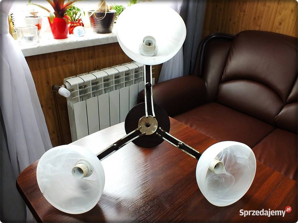 Lampa sufitowa 3ramienna ciemne drewno Salon