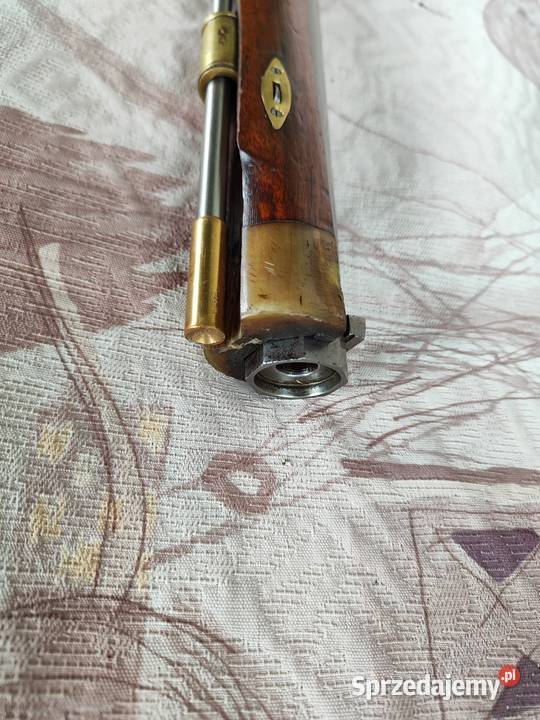 Sztucer czarnoprochowy tarczowy Poniec