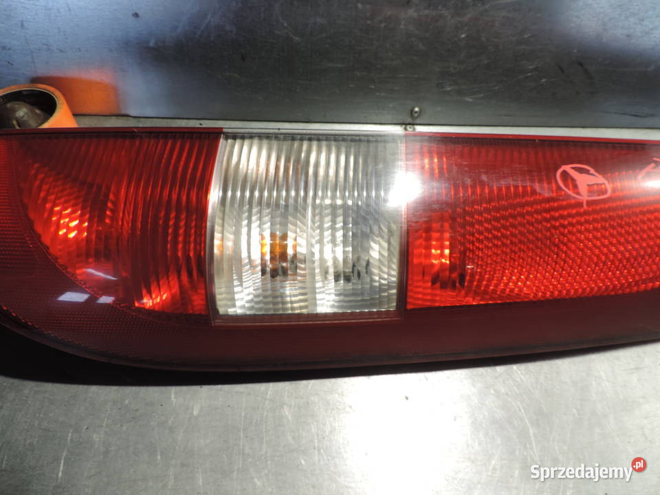MERCEDES VANEO W414 LAMPA PRAWY TYŁ Oświetlenie Nowy Sącz