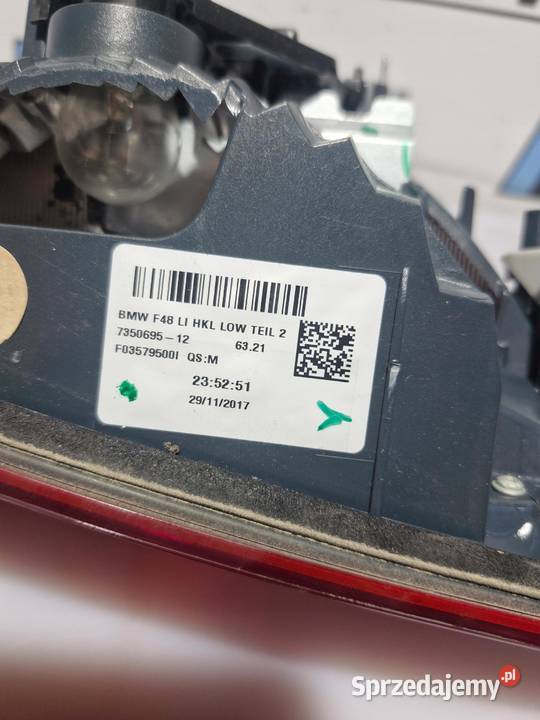 BMW X1 F48 LAMPA TYLNEJ KLAPY BAGAŻNIKA LEWA