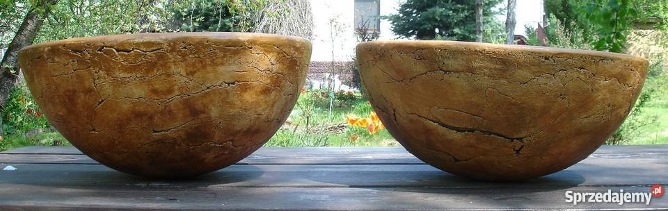 2 Ceramiczne półkule ogrodowe 50 producenta Jelenia Góra