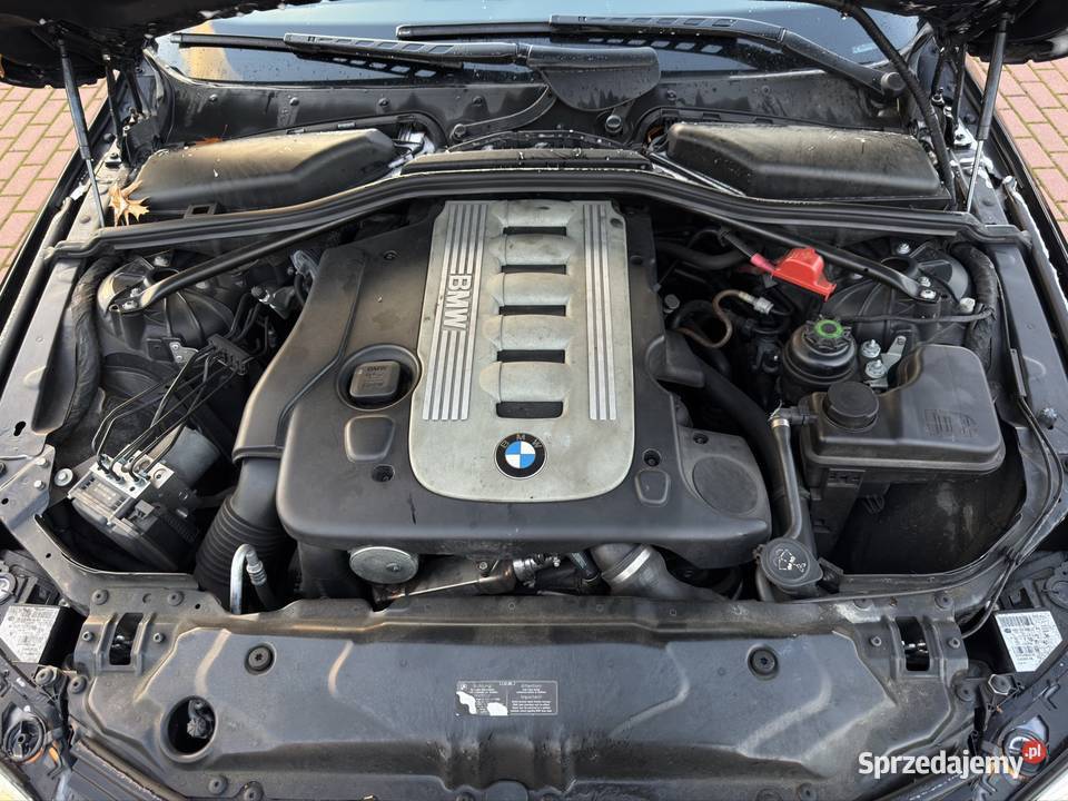 BMW E60 525d xDrive 197 Touring Wyszków