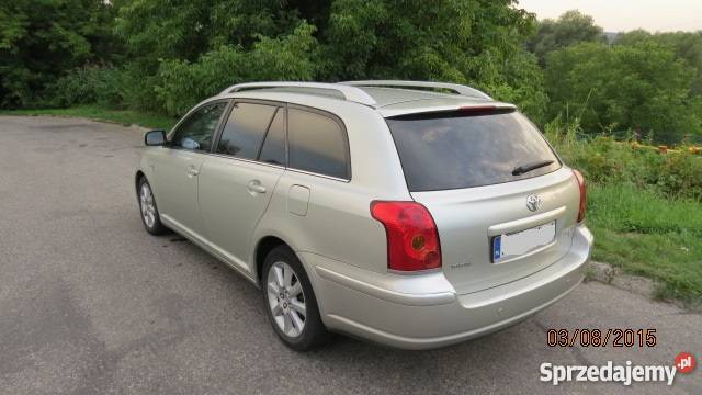 TOYOTA Avensis 2004 r mały przebieg wspomaganie kierownicy Przemyśl