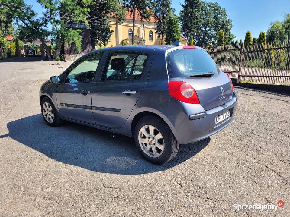 Clio III 12 16V 75 szyberdach klimatyzacja elektryczne lusterka Kraków