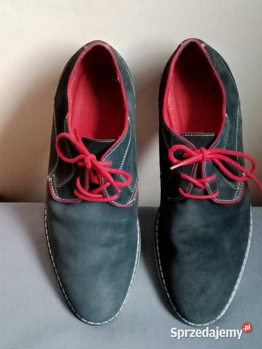Półbuty zamszoweBadura Łódź
