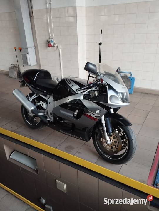 Suzuki GSXR Rok produkcji 2000 Motoryzacja sprzedam