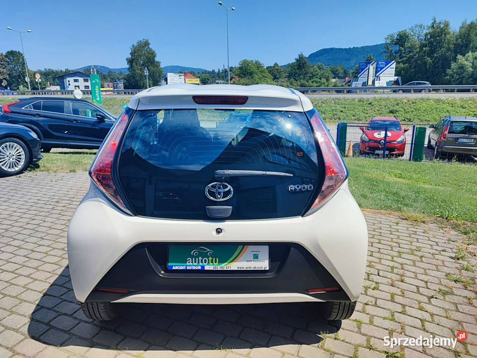 Toyota Aygo AYGO 10 x oryginał lakier II 2014 ASR (kontrola trakcji) śląskie Ustroń