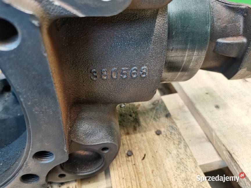 Środek mostu Case 735 FarmLift 9X32 Carraro