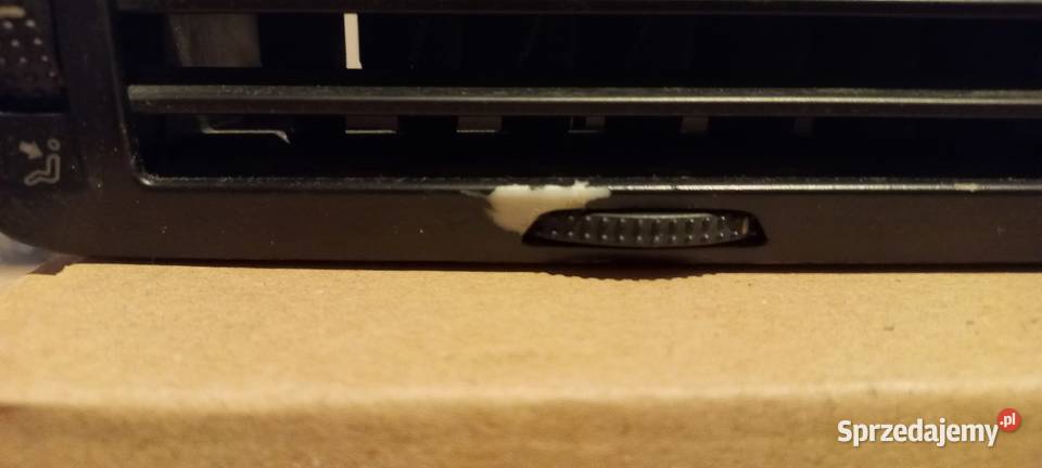 Kratka nawiewów środkowa Vw Passat B5 prawa osobowe Kratki nawiewu