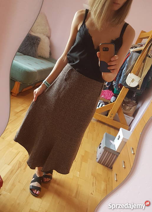 Asymetryczna ciepła spódnica Jasło