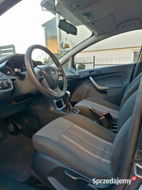 Ford Fiesta 125 benzynaniski przebieg Hatchback podkarpackie Dębica