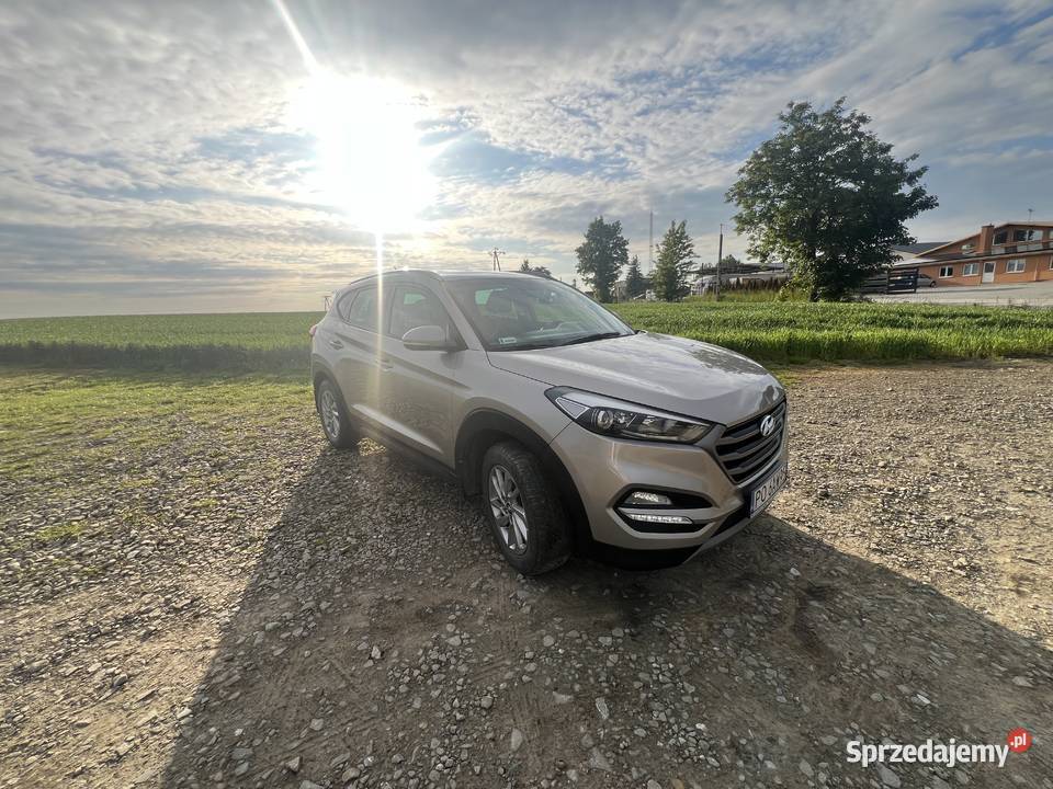 Hyundai Tucson 16 2017r Polski Salon 4/5 Miejsce Piastowe sprzedam