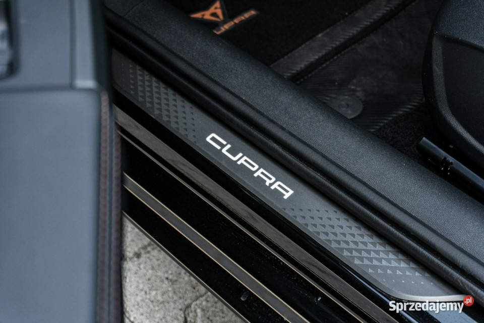 Cupra Leon Sportstourer 15 eTSI 150 DSG Dostępny immobilizer Łódź