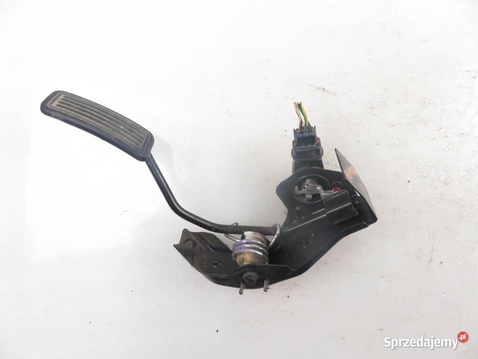 POTENCJOMETR GAZU AVENSIS T25 22 D 8928152021