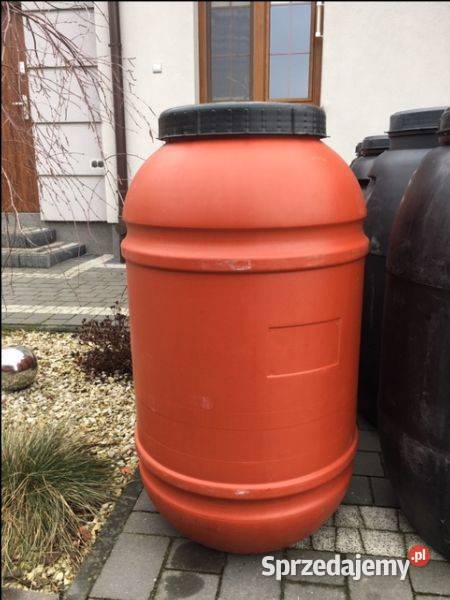 Beczki plastikowe spożywce 220 litrów Turek sprzedam