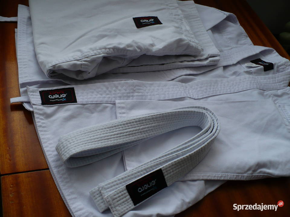 Kimono do karate 140 wzrost sprzedam