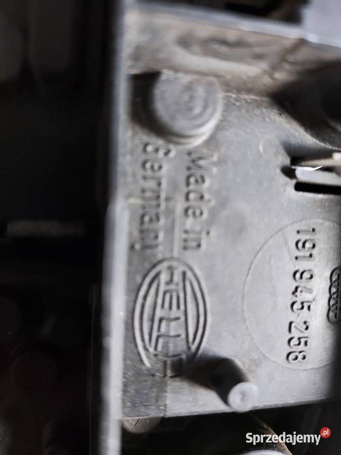 Volkswagen Golf mk2 lampy biało czerwone osobowe Warszawa