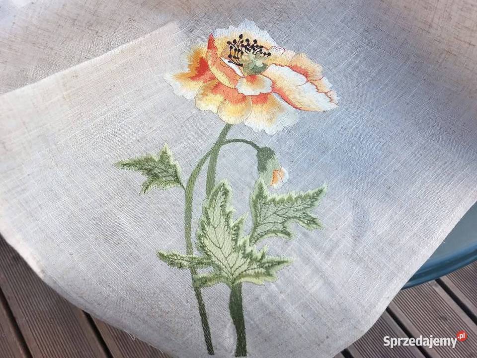 Obrus z haftem maki 85x85 Alwernia