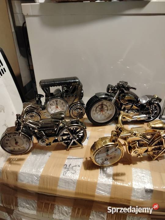 Zegarki z budzikiem Warka sprzedam