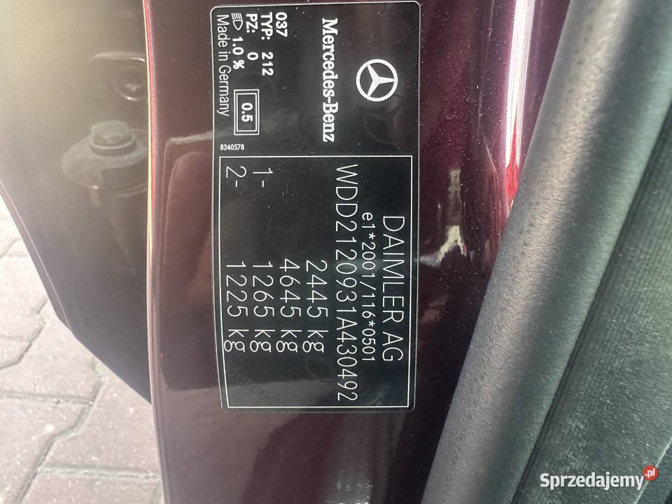 Piękny Mercedes wyjątkowy kolor