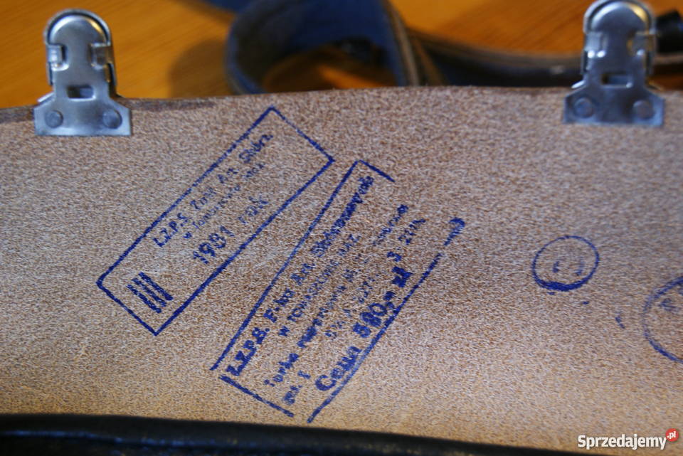 Raportówka Milicji Obywatelskiej Militaria