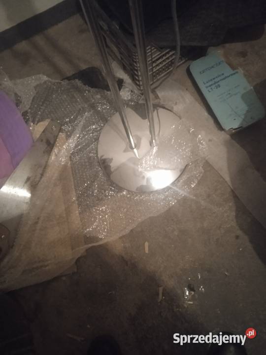 Lampa podłogowa stojąca Wieluń