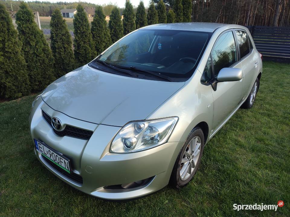 Sprzedam Toyotę Auris łódzkie Marzenin